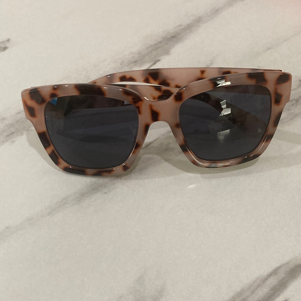 J. Crew Tortoiseshell Square Sunglasses - Brown/Black